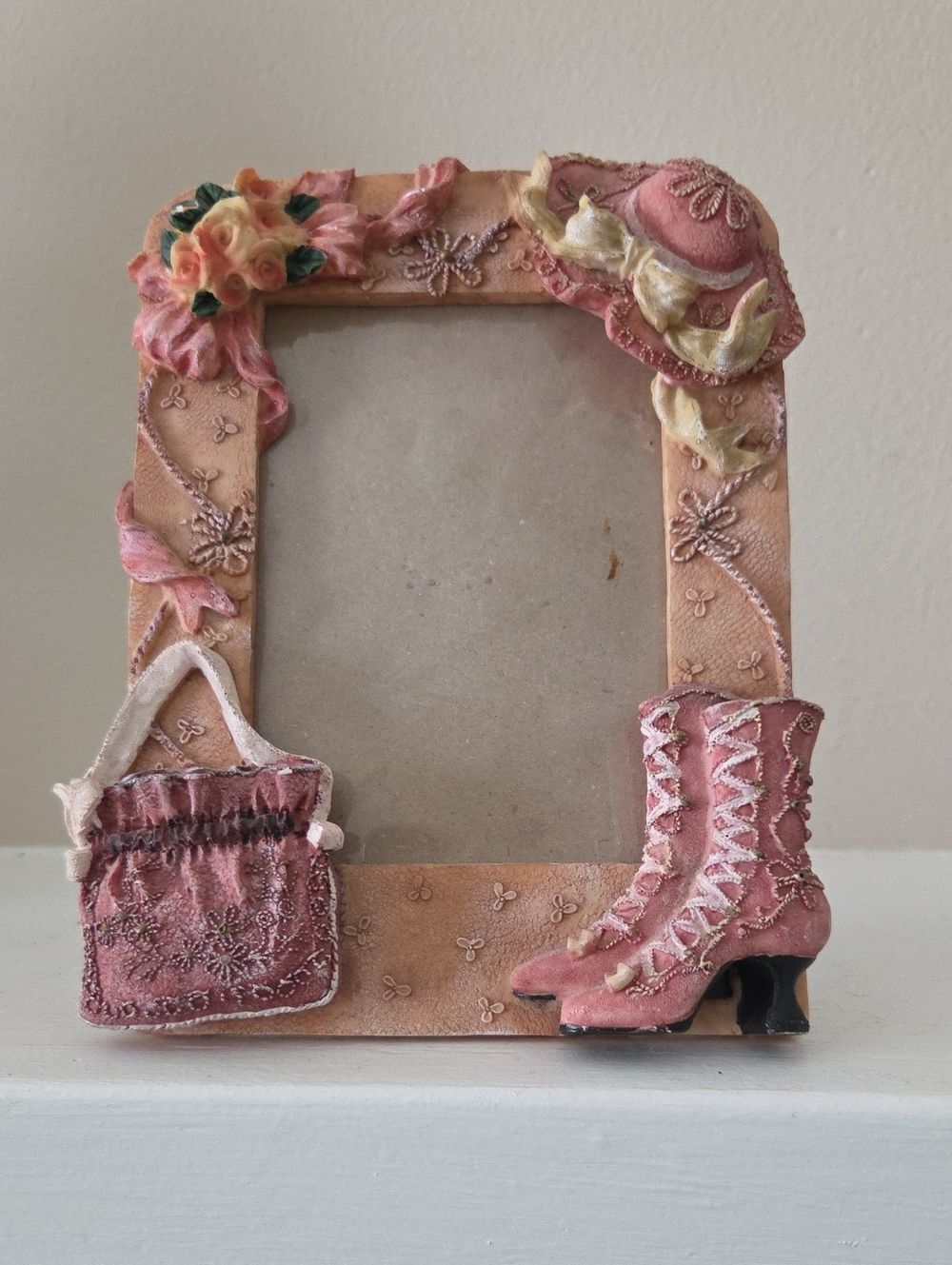 Vintage Ceramic Victorian Boot, Hat & Bag Photo Frame